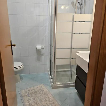 Apartment Dimora Fiore Lucca